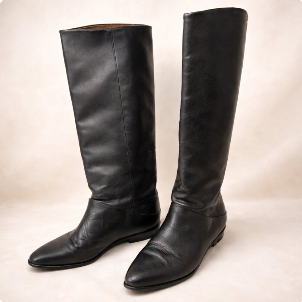 Vintage Black Leather Knee-High Boots • Made in Brazil •‎ Minimal Classic